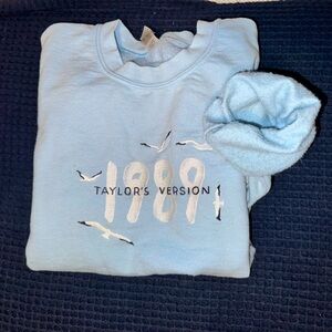 Fly High in 1989 (TV) Style 🕊️ Gildan Crewneck w/ embroidered seagull design
